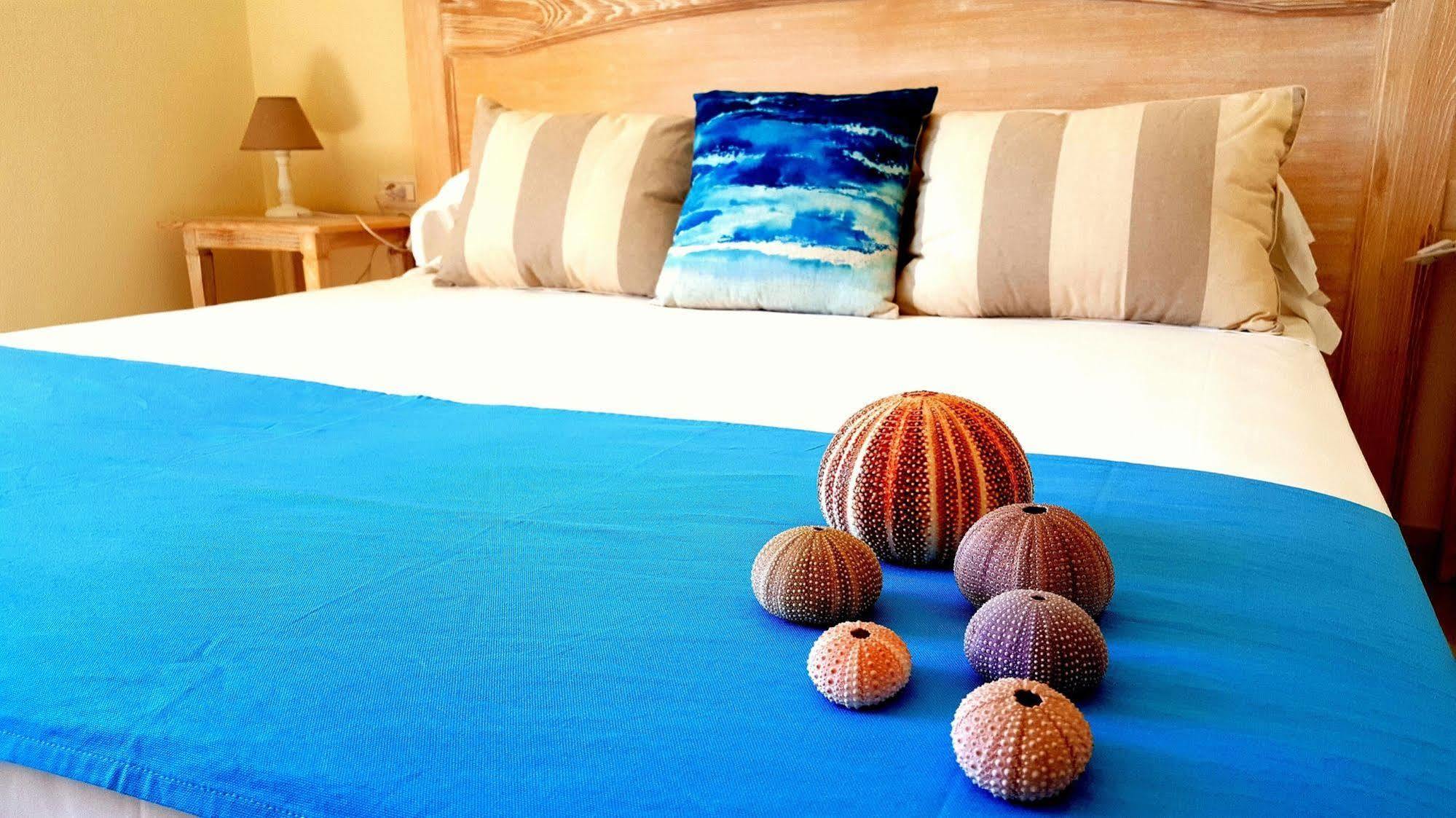 Brezza Marina Luxury Rooms Cagliari Bagian luar foto